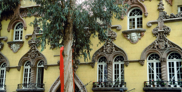 Fachada de edificio en la colonia Roma